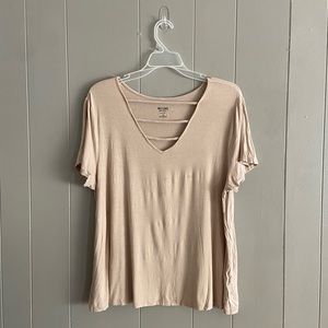 Women’s Tan Short Sleeve V-neck with ladder detail